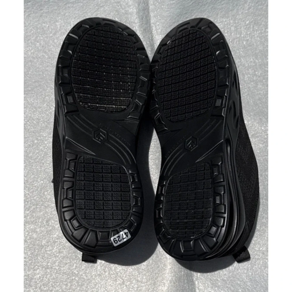 Larnmern Work Shoes Men 10 Blk Slip Resistant Mesh Service Sneakers Hospitality